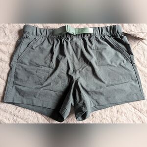 New Eddie Bauer short